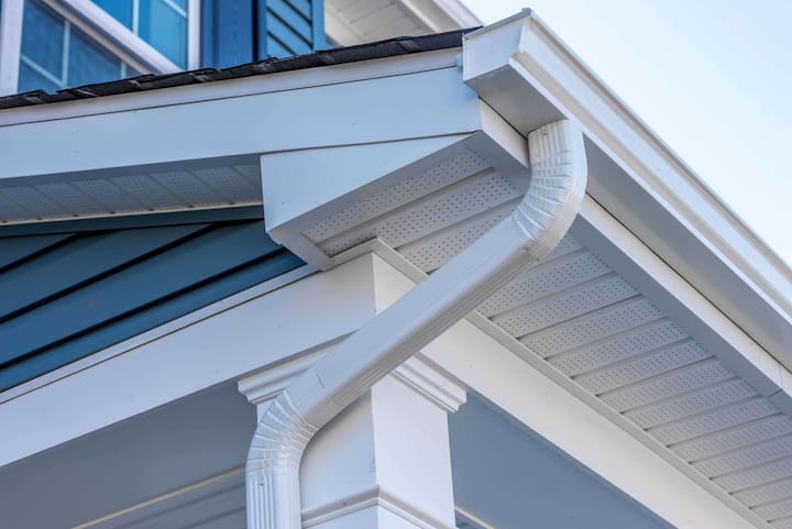 Low-maintenance vinyl gutters for rainwater management in Katy